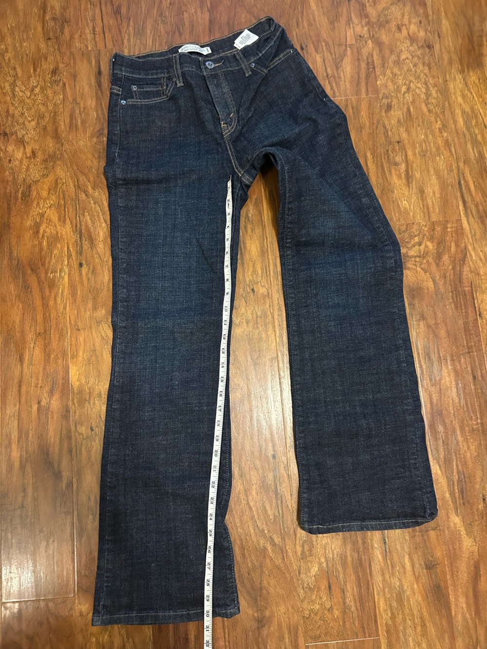 Levi's Perfectly Slimming Women's Dark Blue Bootcut 512 Jeans - Picture 10 of 12